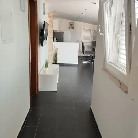 Apartment Nella *