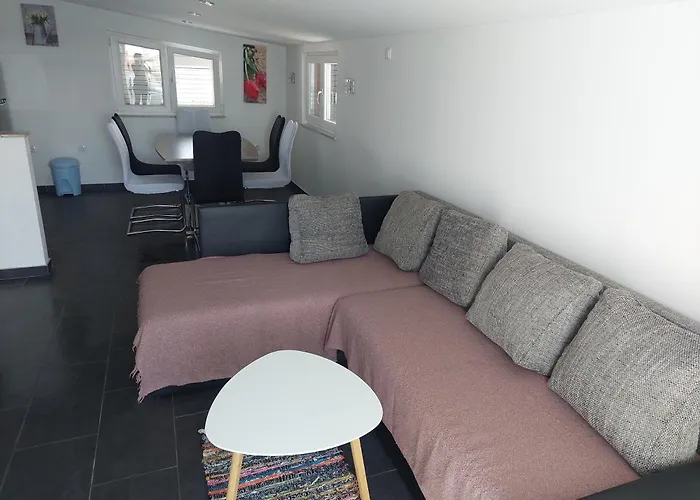 アパート Nella ビオグラード・ナ・モル